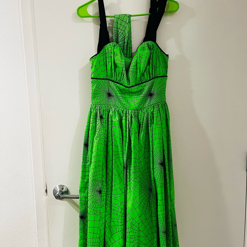 Vixen 1950S SWING SUNDRESS AND SCARF IN SLIME GREEN SPIDER WEB PRINT
